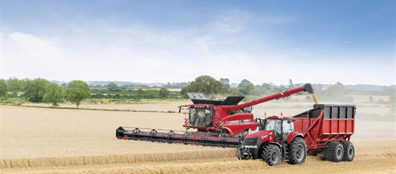 New Case IH Axial-Flow<sup>®</sup> 240 combines: Top-range harvesting technology